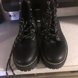 Girls Boots size 3